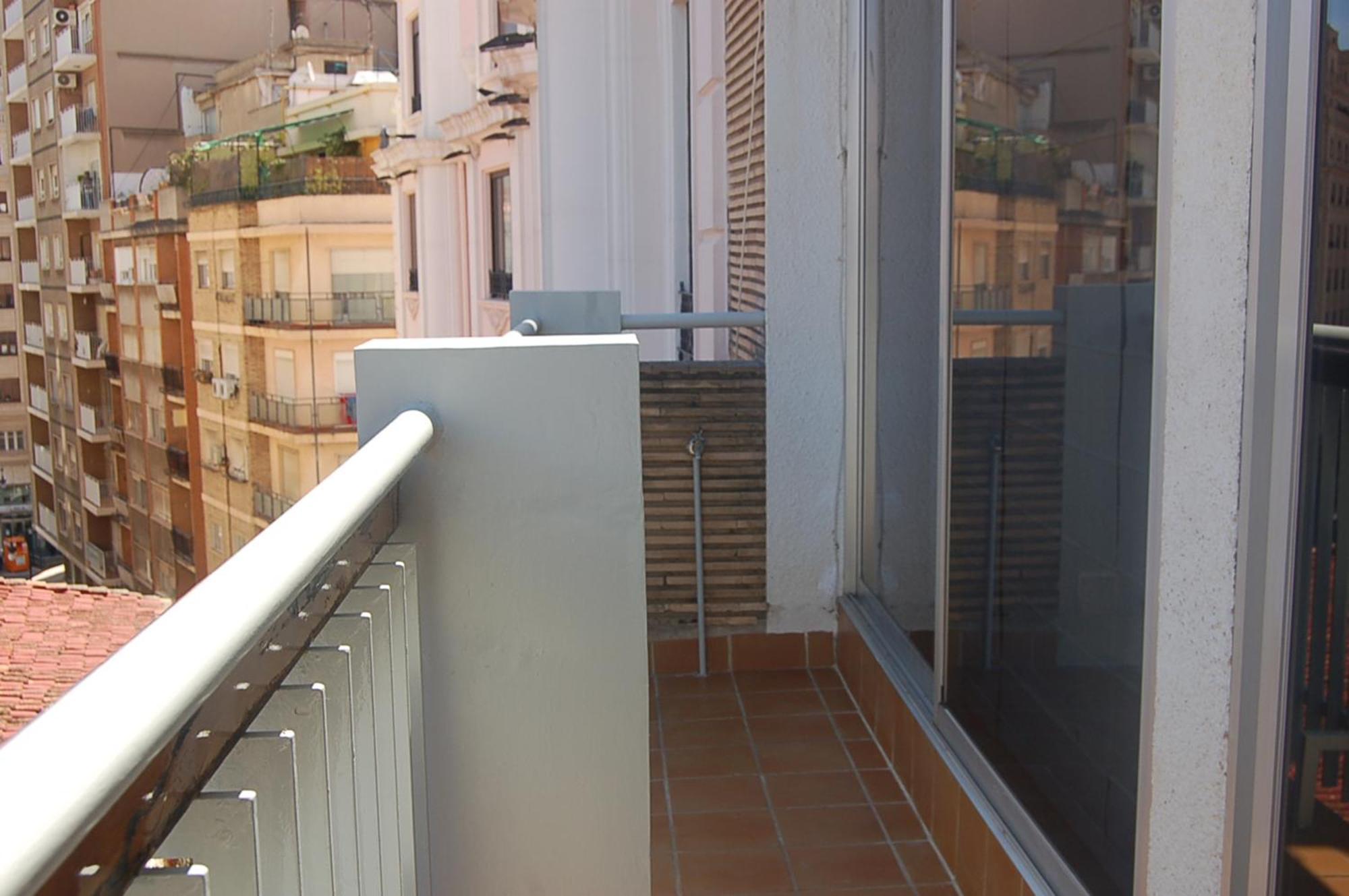 Apartamento Tiziano Mercado Central Lägenhet Valencia Exteriör bild