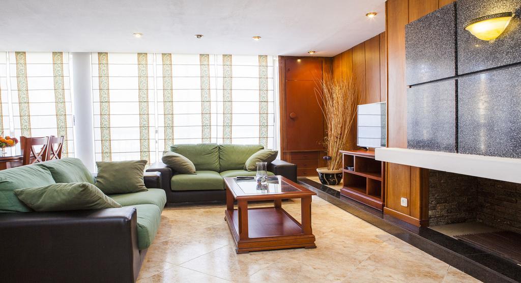 Apartamento Tiziano Mercado Central Lägenhet Valencia Exteriör bild